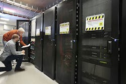 Www Mwrf Com Sites Mwrf com Files Raytheon 1 0 Www Mwrf Com Sites Mwrf com Files Raytheon 1 0