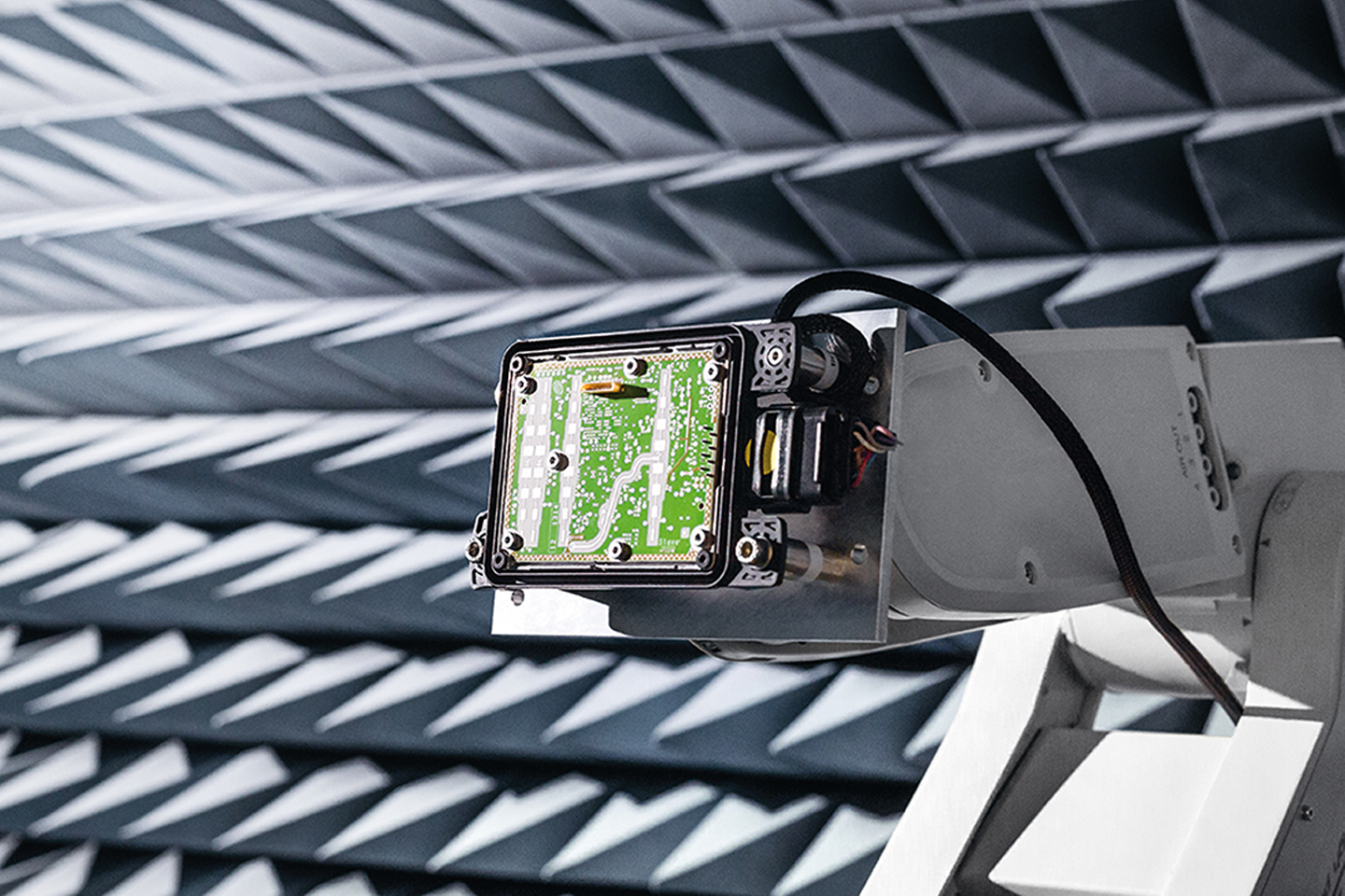 Fraunhofer_Auto_Radar1