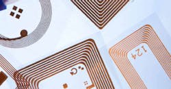 A Brief Tutorial on Microstrip Antennas (Part 1) A Brief Tutorial on Microstrip Antennas (Part 1)