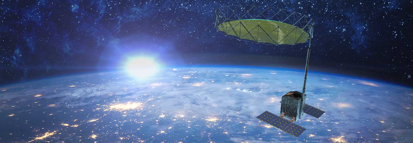 Ka-band reflector antenna