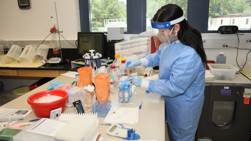 Denewsnov25 4 Promo 5fc7a8fcb287e