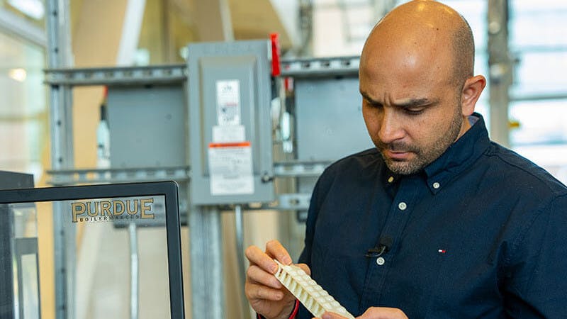 Researchers at Purdue University are experimenting with electronic systems capable of morphing to meet the requirements of changing hypersonic operating conditions. Purdue University