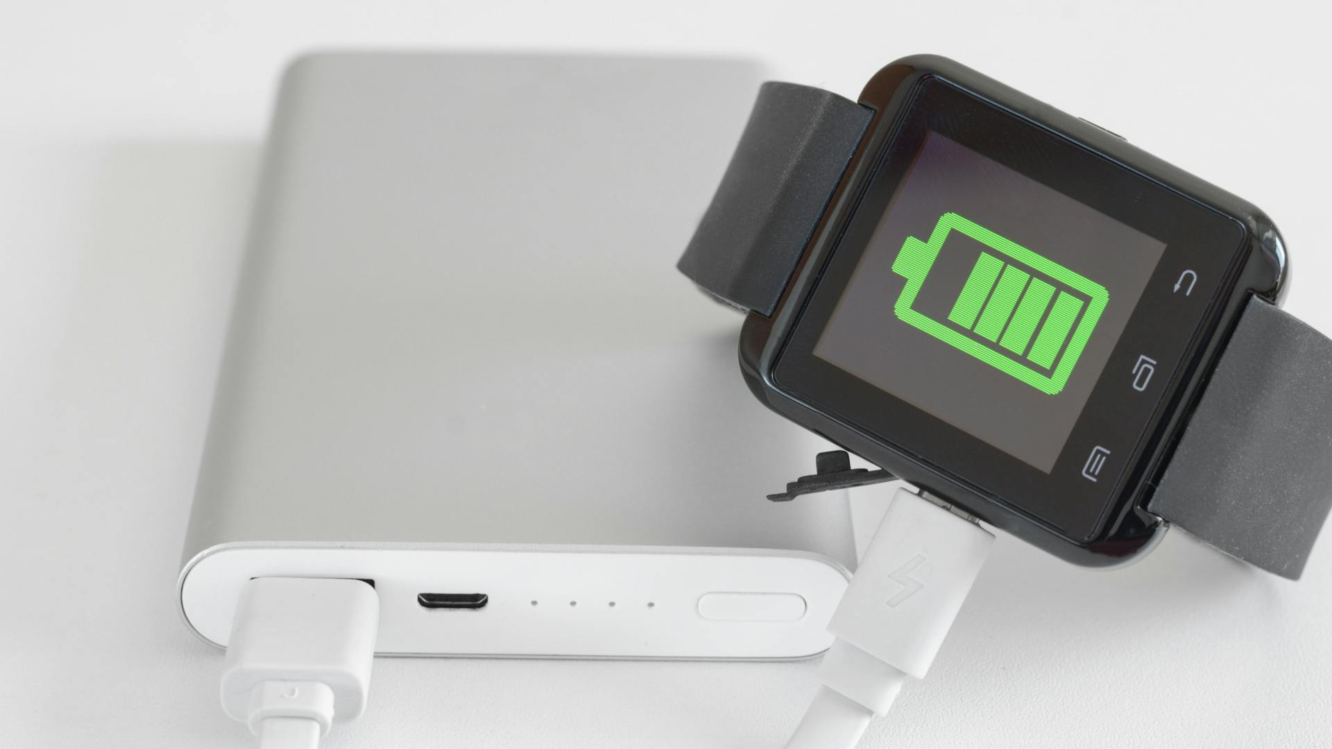 66feb842b907b9c8b36ce2d2 Wearable Dreamstime L 184054958