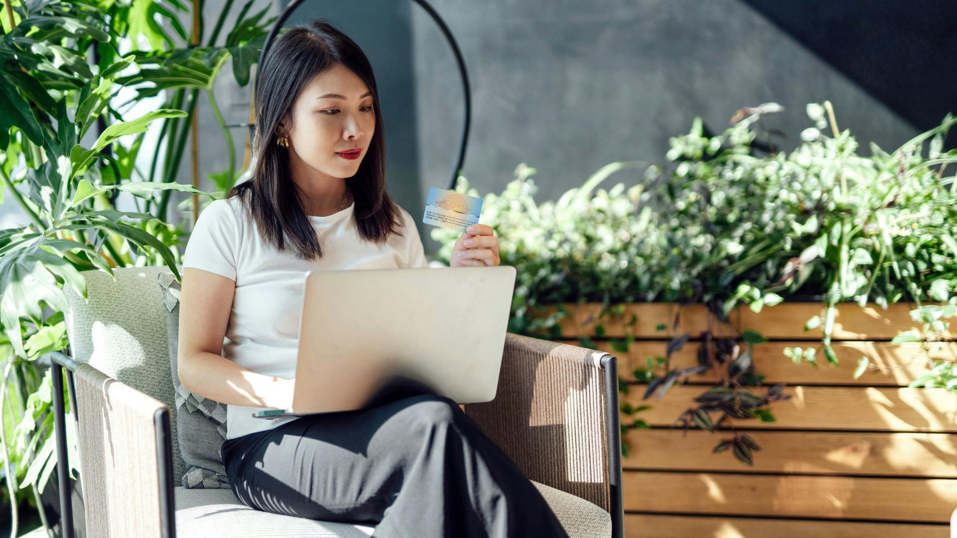 Infineon SECORA ID V2 platform enables industry&rsquo;s first FIDO Level 3+ certified secure authentication solutions.