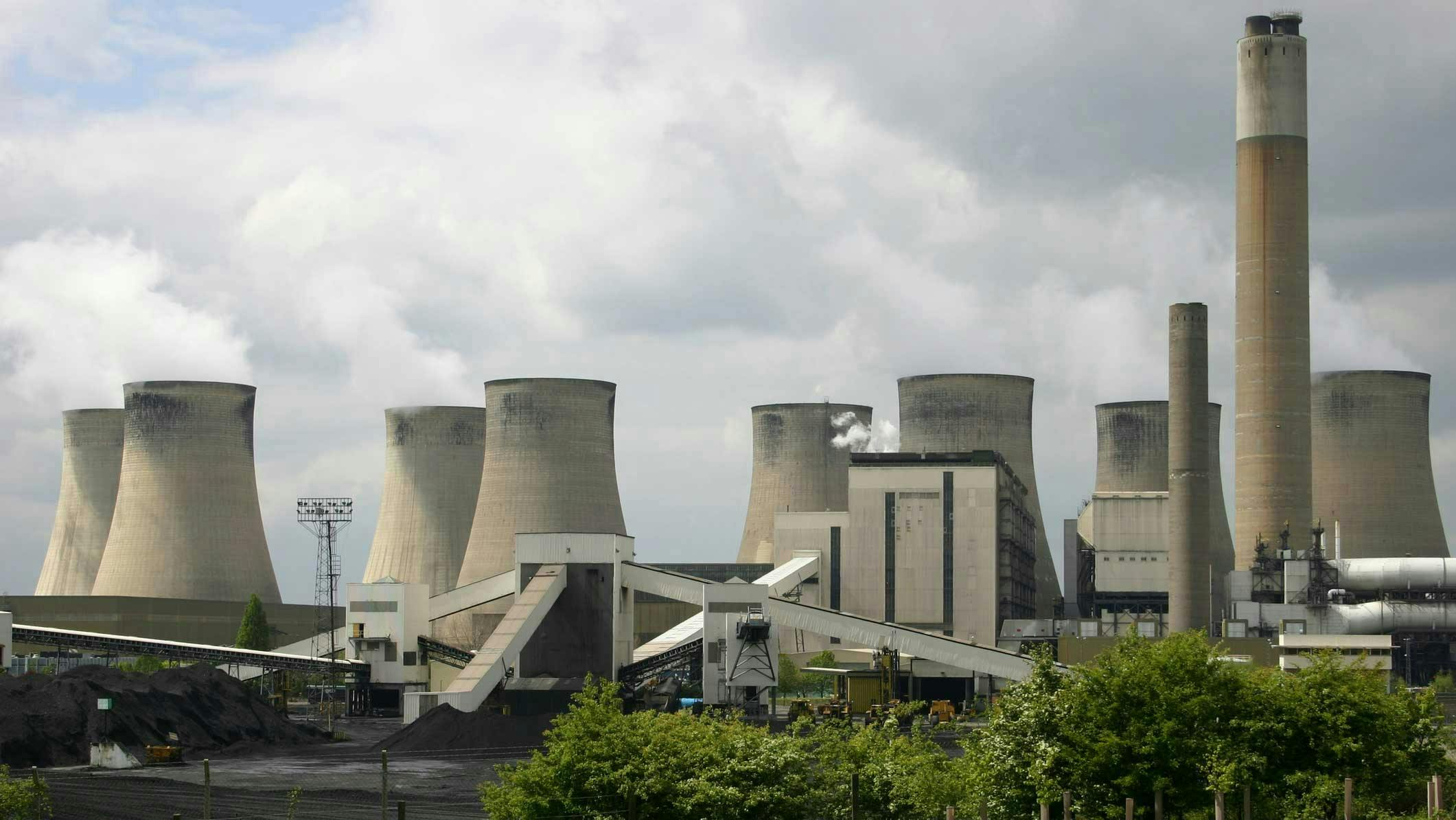 695d29bb0622bb3e5ef5d00bdreamstime_markwr_148355