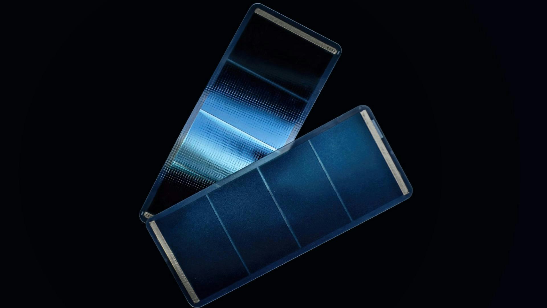 Dracula Technologies just announced LAYER V2.0 with a 30% indoor-light performance boost.